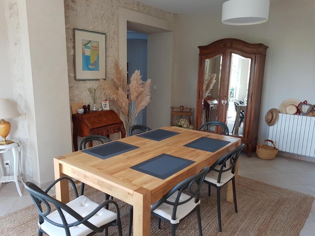 Apartmán La Montignonne Montigny-sur-Loing Exteriér fotografie