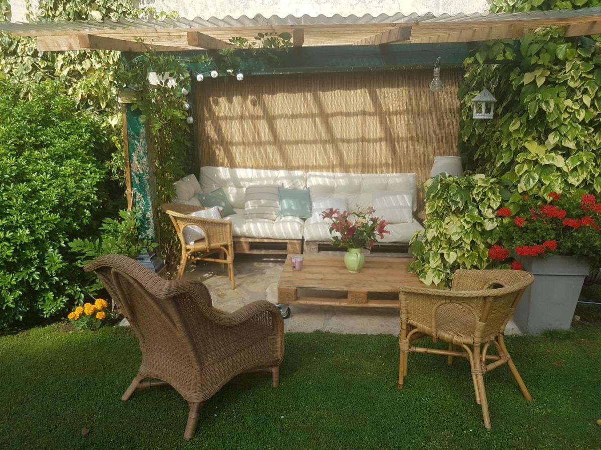 Apartmán La Montignonne Montigny-sur-Loing Exteriér fotografie