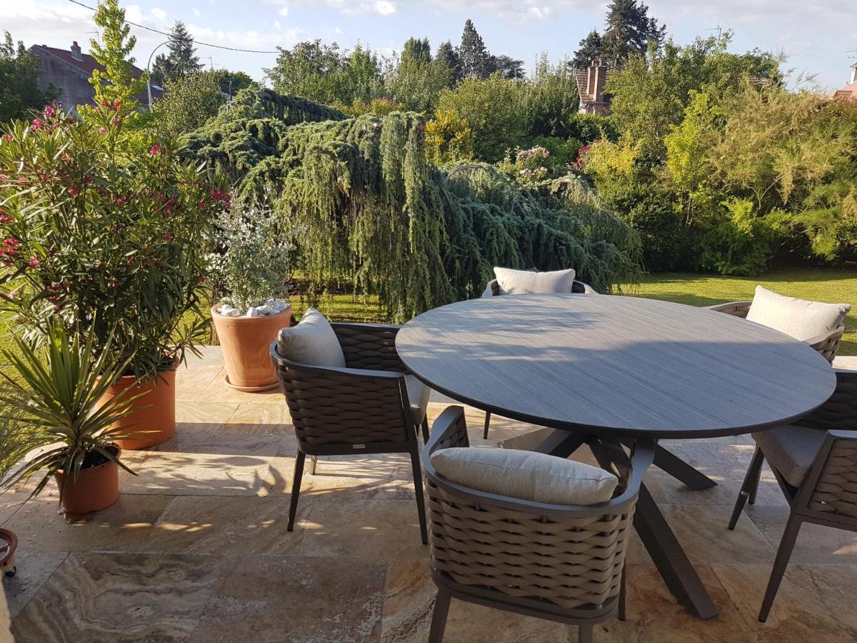 Apartmán La Montignonne Montigny-sur-Loing Exteriér fotografie