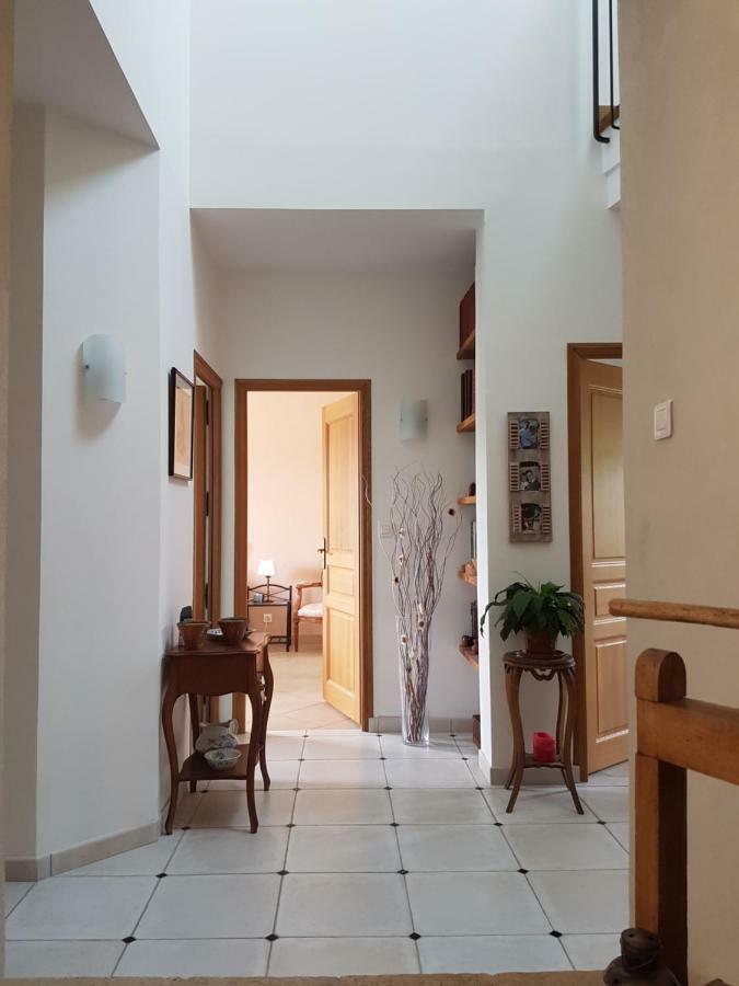 Apartmán La Montignonne Montigny-sur-Loing Exteriér fotografie